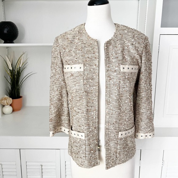 St. John Jackets & Blazers - St. John Neutral Beige Slub Knit Boucle Studded Zip Jacket Size 6